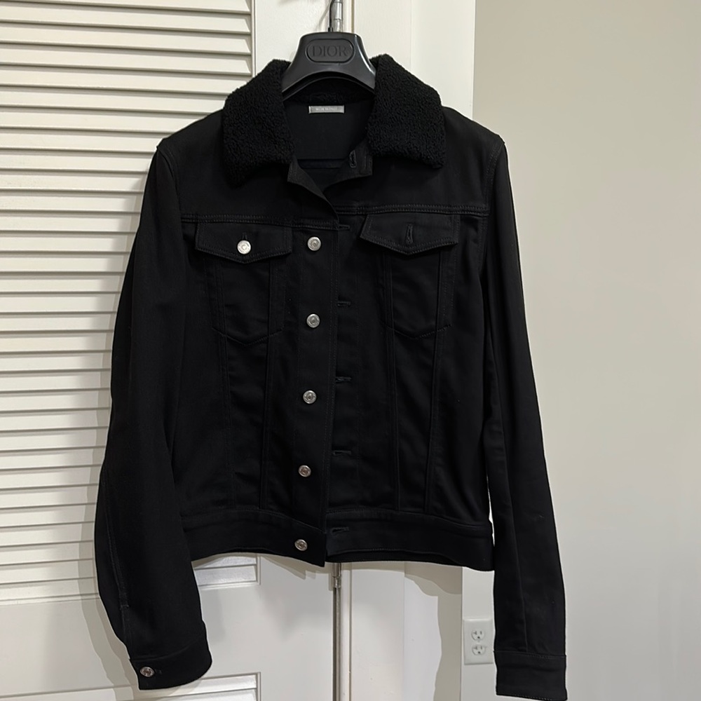 Dior denim jacket with shearling collar in size XS (IT 46)